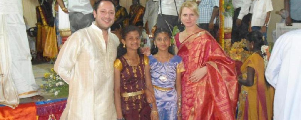 Read more about the article 2 Americans Attend Indian Wedding (or how Nick & Angela became Tamil Nadu celebrities) – part 2 of 2