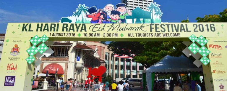 Read more about the article Expat Life: Food & Dance @ Hari Raya Eid Mubarak Festival in Kuala Lumpur Malaysia