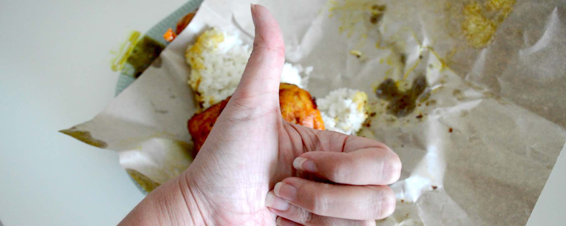 You are currently viewing MALAYSIAN STREET FOOD: Unwrapping $1.50 Lunch (RM 7 Nasi Kukus Ayam Goreng Berempah)